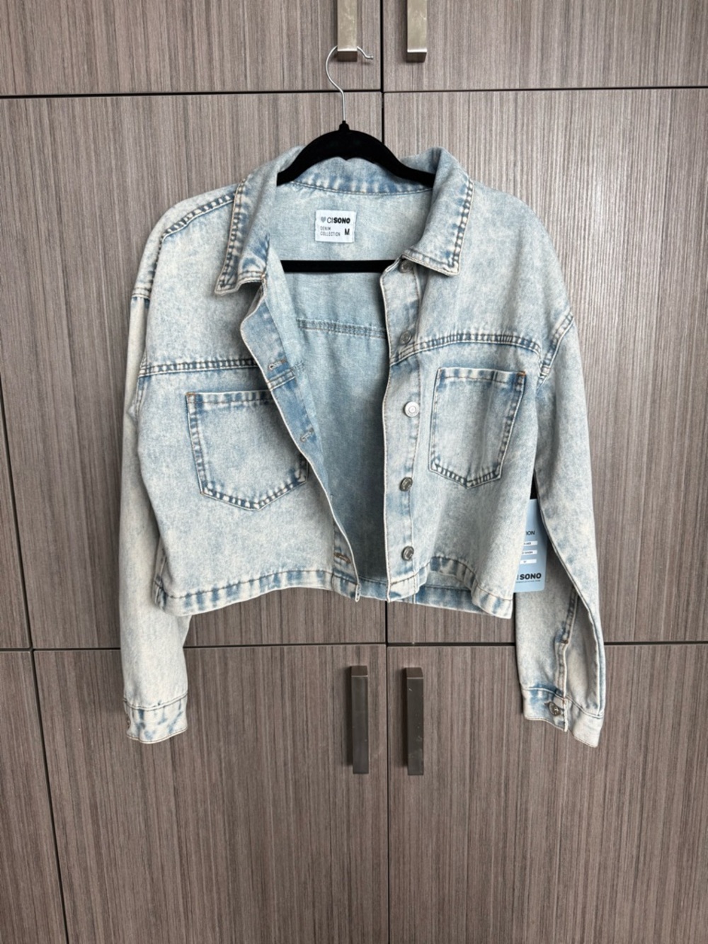 Ci Sono Light Wash Cropped Jean Jacket